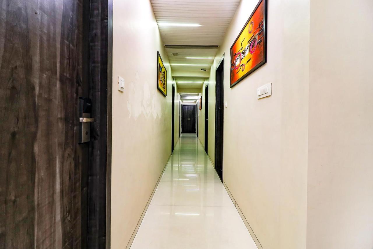 Fabhotel Grand Heritage - Nr Bkc Мумбаи Экстерьер фото